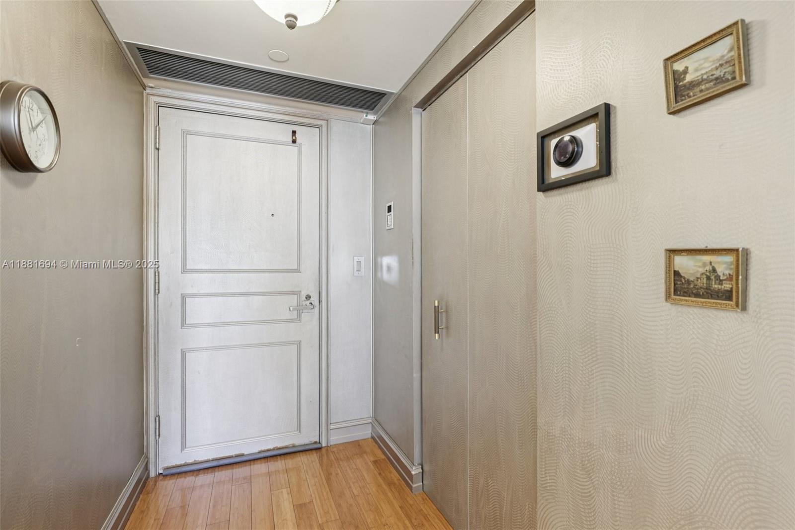 Photo of 20191 Country Club Dr  #1102, Aventura, Florida, 33180 - 