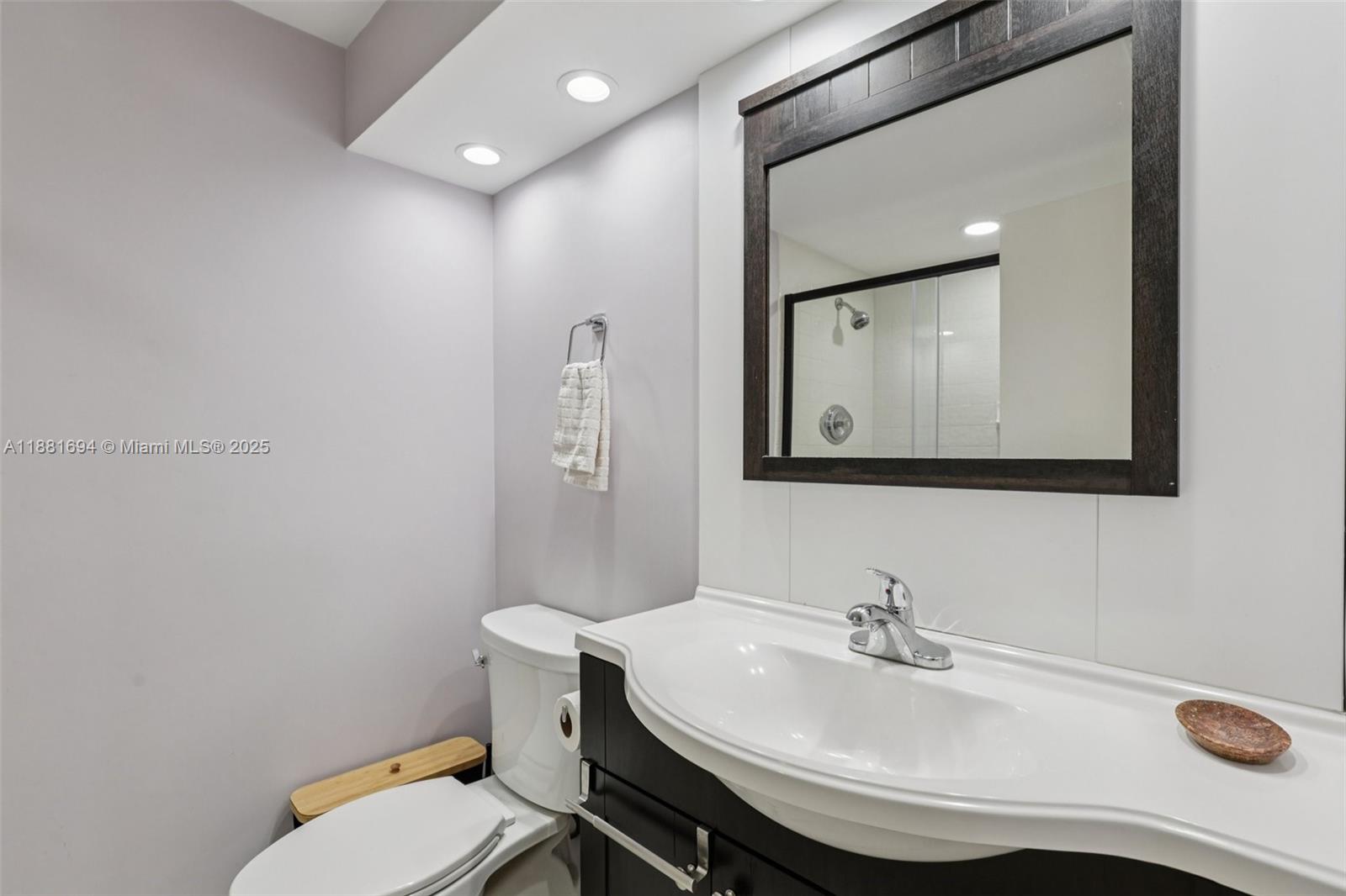 Photo of 20191 Country Club Dr  #1102, Aventura, Florida, 33180 - 