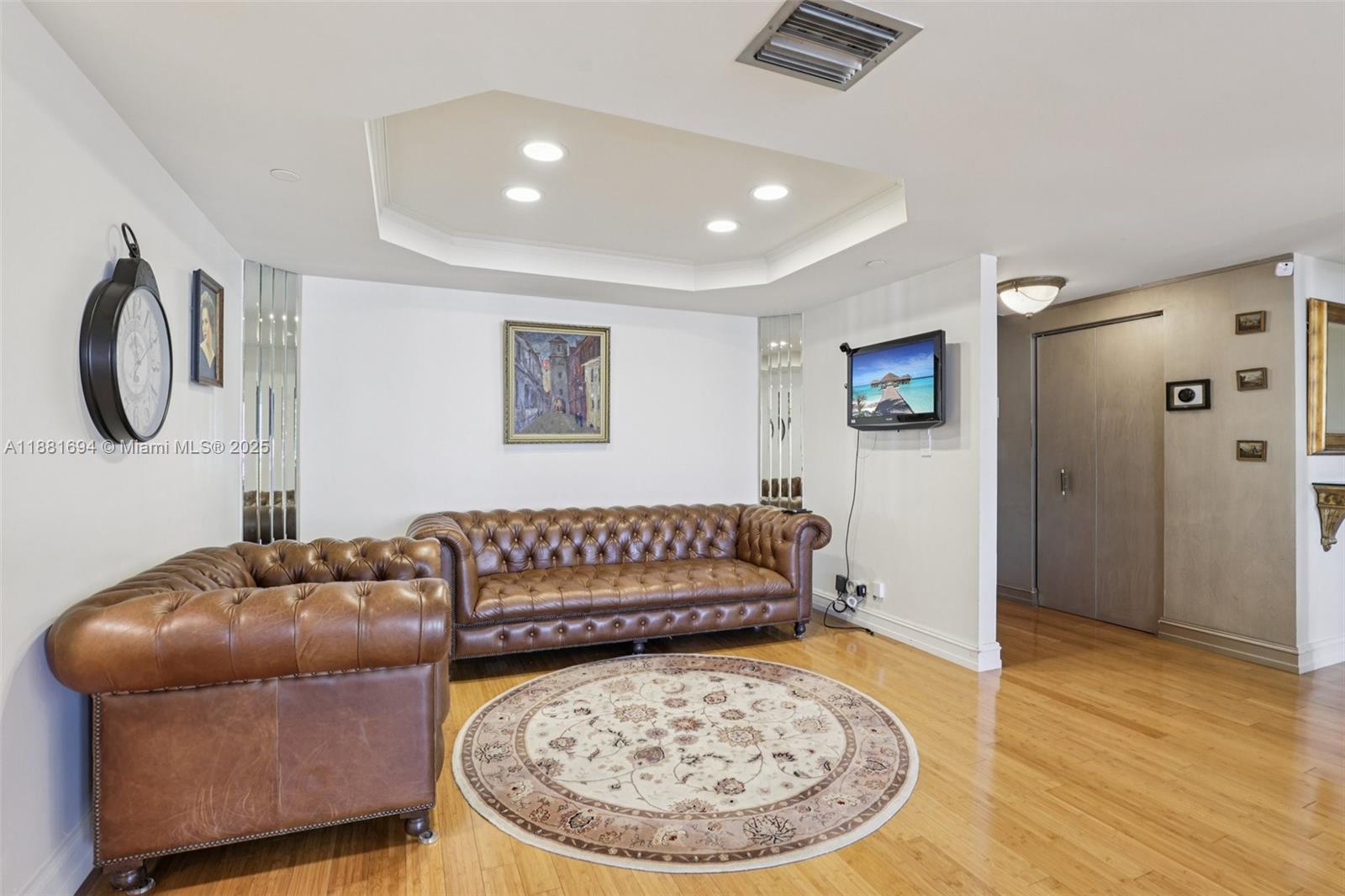 Photo of 20191 Country Club Dr  #1102, Aventura, Florida, 33180 - 