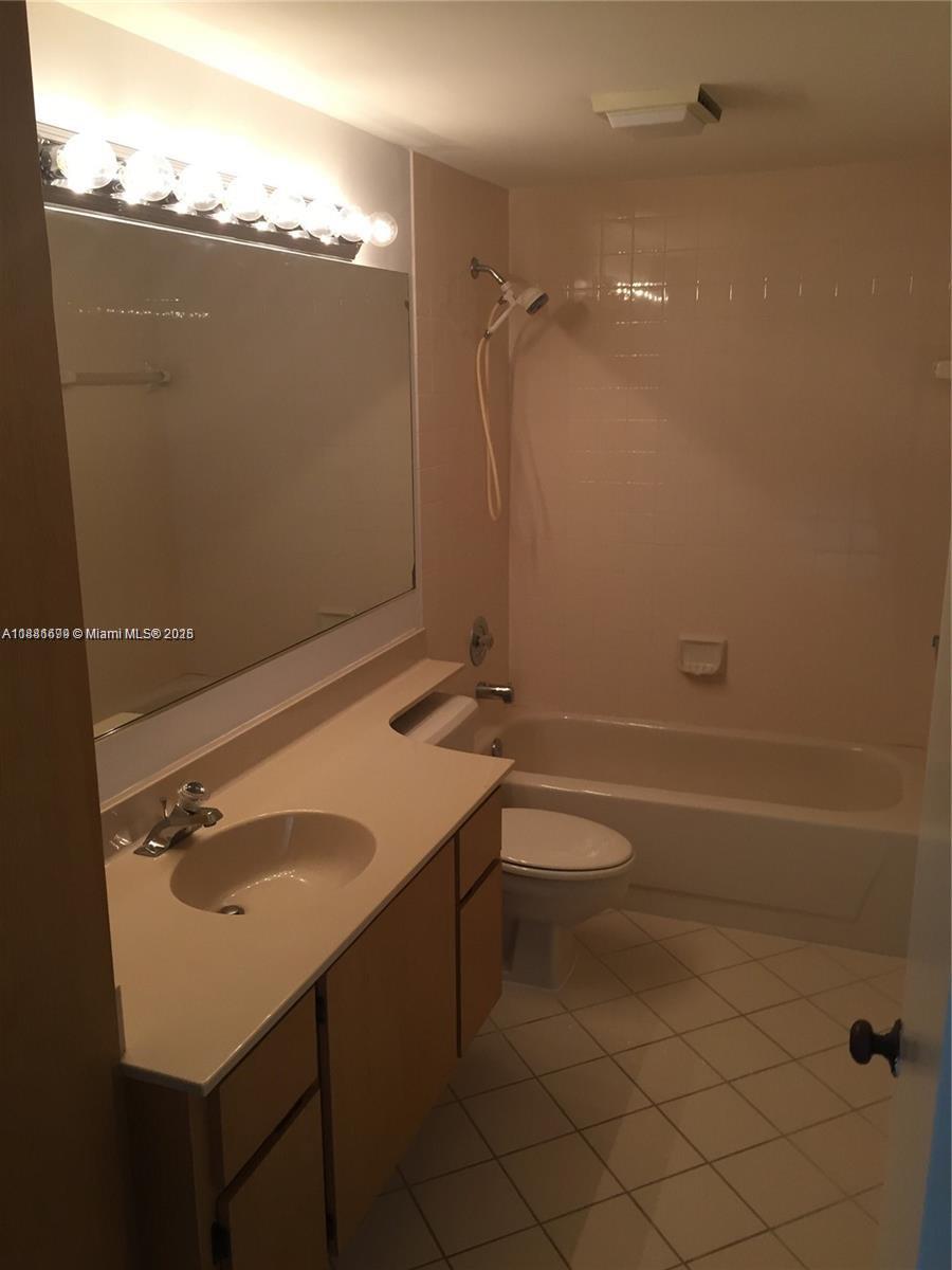 Photo of 3400 192nd St  #2103, Aventura, Florida, 33180 - 