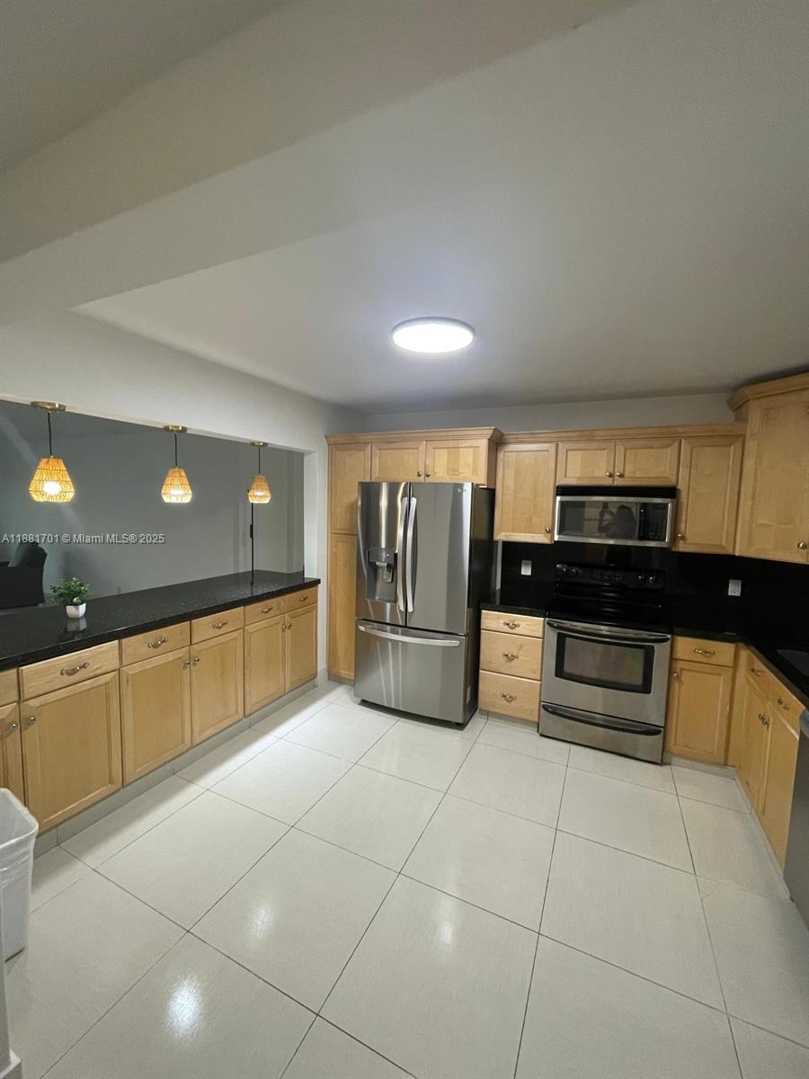 Photo of 8877 Collins Ave #305, Surfside, Florida, 33154 -