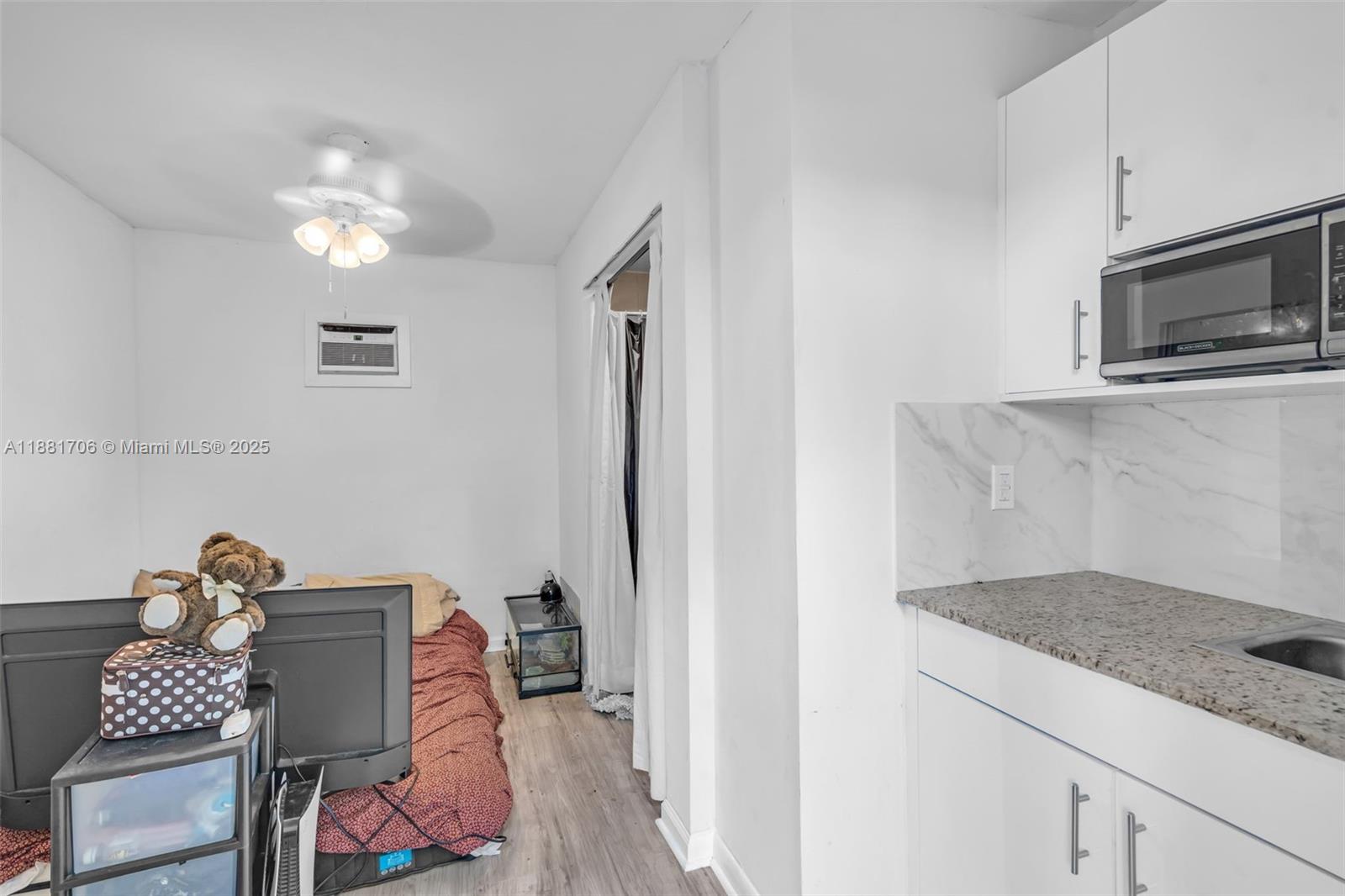 Ver detalles / 1226 sq. ft. $ 2025-09-19 0 foto