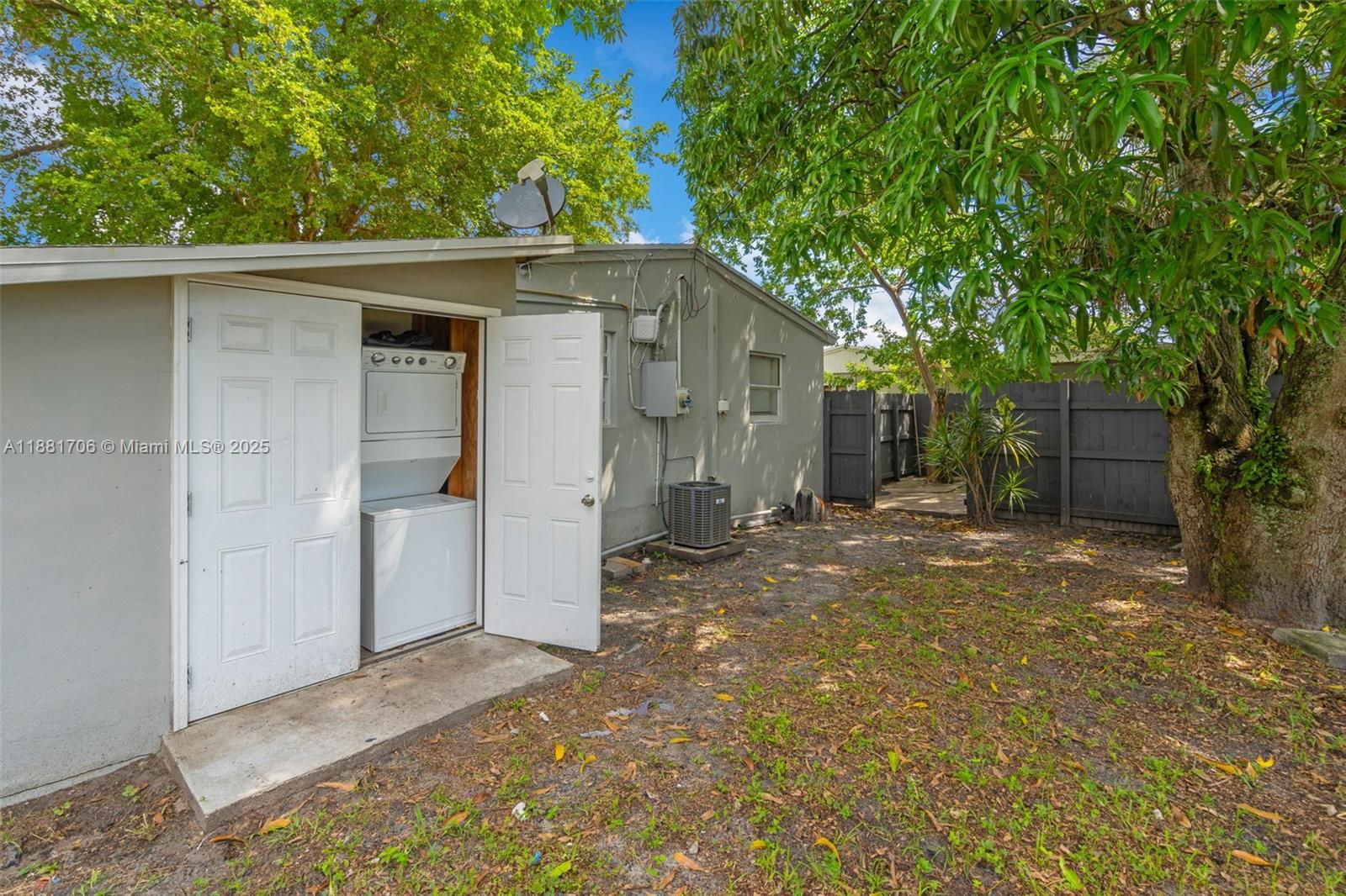 Ver detalles / 1226 sq. ft. $ 2025-09-19 0 foto