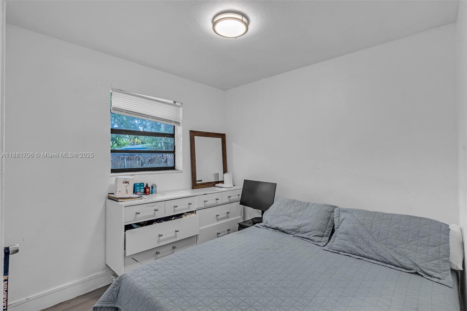 Ver detalles / 1226 sq. ft. $ 2025-09-19 0 foto