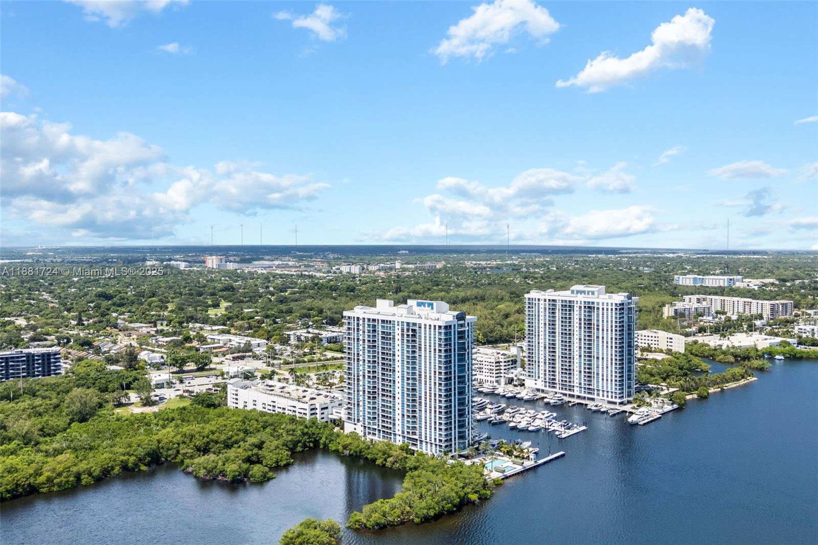 Photo of 17111 Biscayne Blvd  #2202, North Miami Beach, Florida, 33160 - 