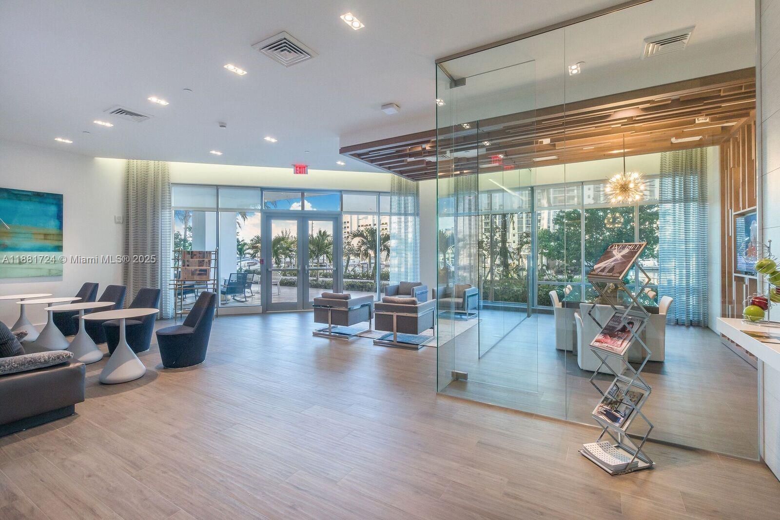 Photo of 17111 Biscayne Blvd  #2202, North Miami Beach, Florida, 33160 - 