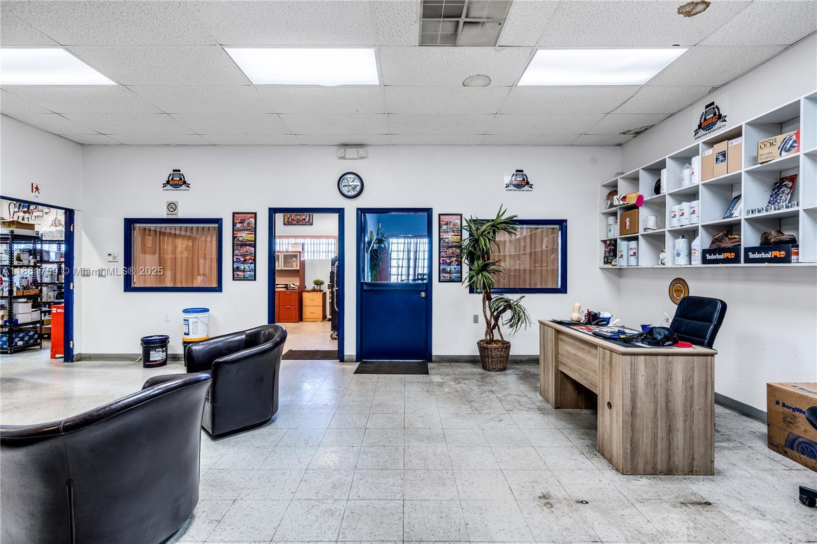 See details / sq. ft. $ 2025-09-19 0 Photo