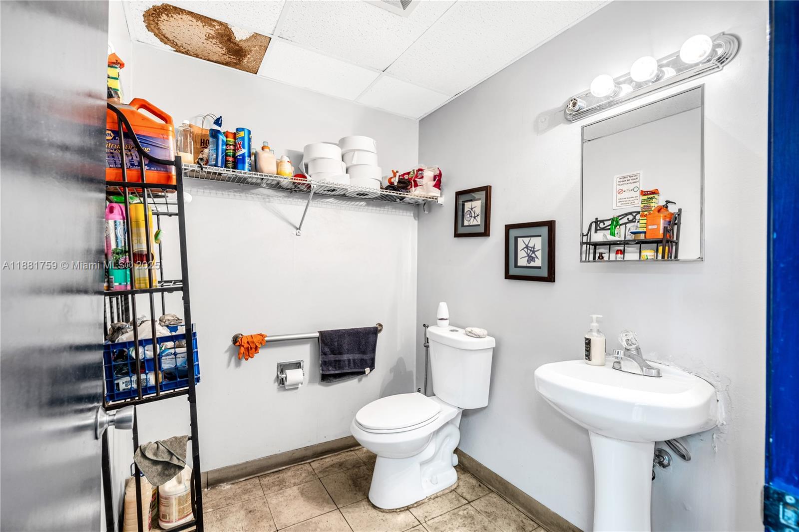 See details / sq. ft. $ 2025-09-19 0 Photo