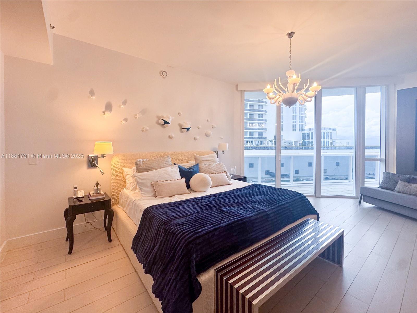 404 2 / 4 2354 sq. ft. $ 2025-09-19 0 Photo