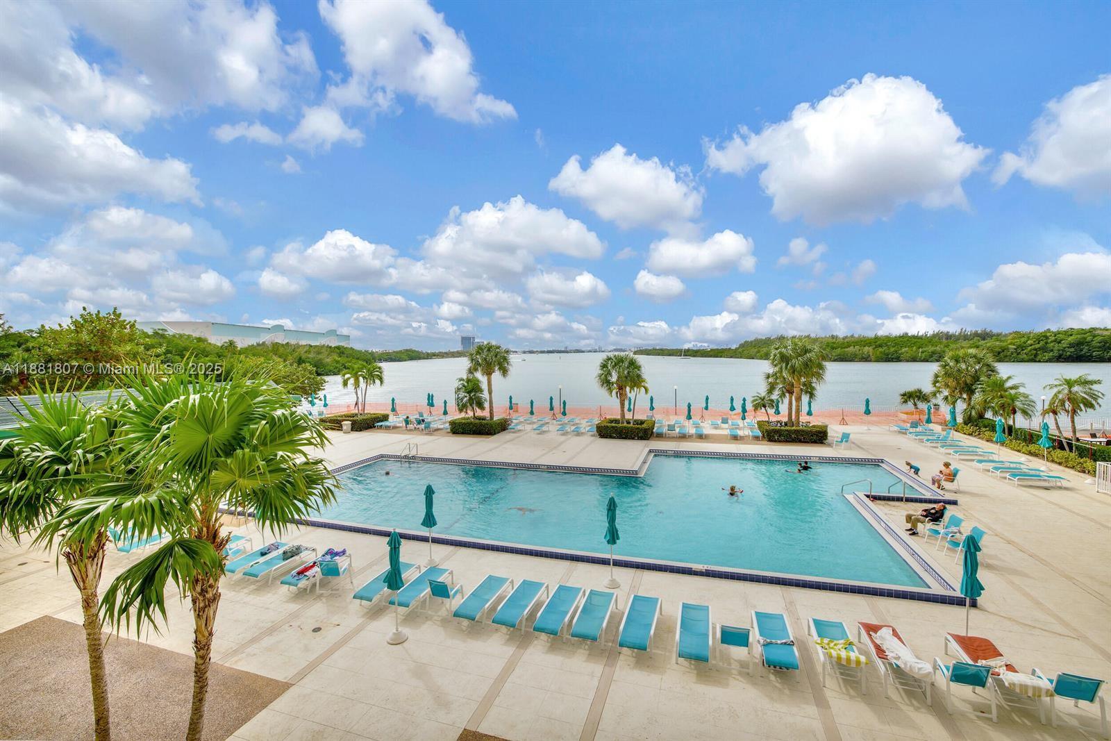 1711 1 / 2 762 sq. ft. $ 2025-09-19 0 Photo