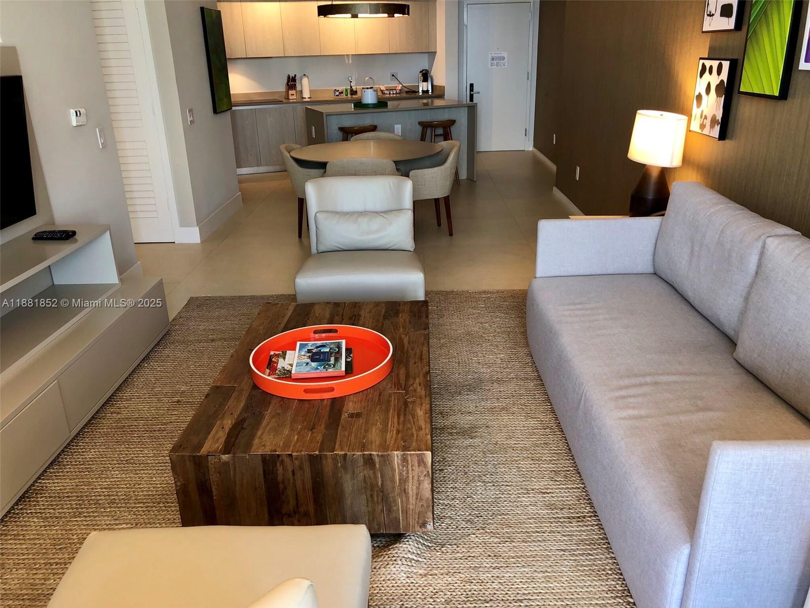 2910 1 / 1 850 sq. ft. $ 2025-09-19 0 foto