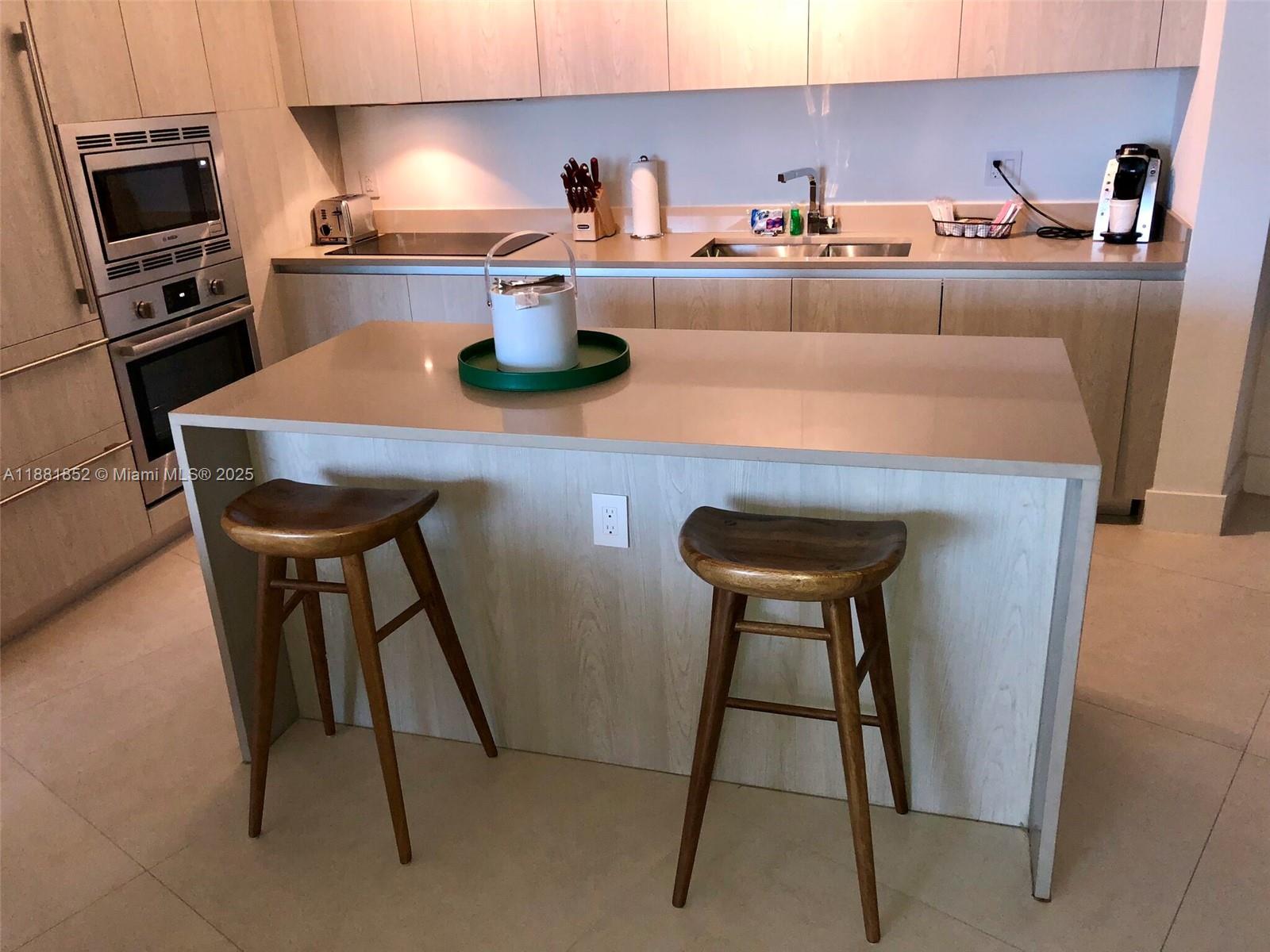 2910 1 / 1 850 sq. ft. $ 2025-09-19 0 foto