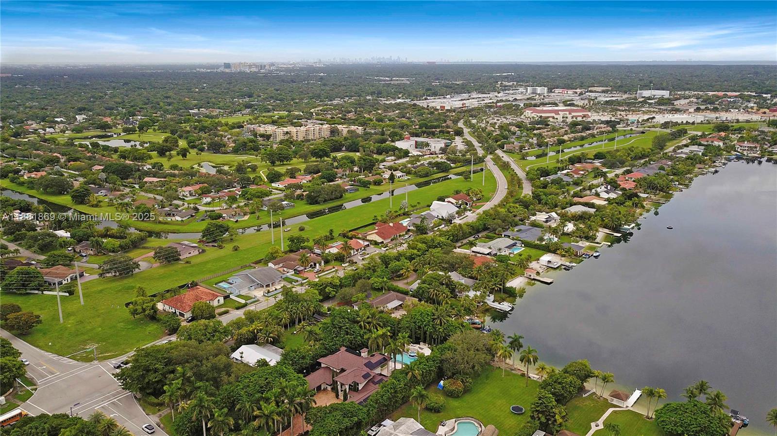 See details / sq. ft. $ 2025-09-19 0 Photo
