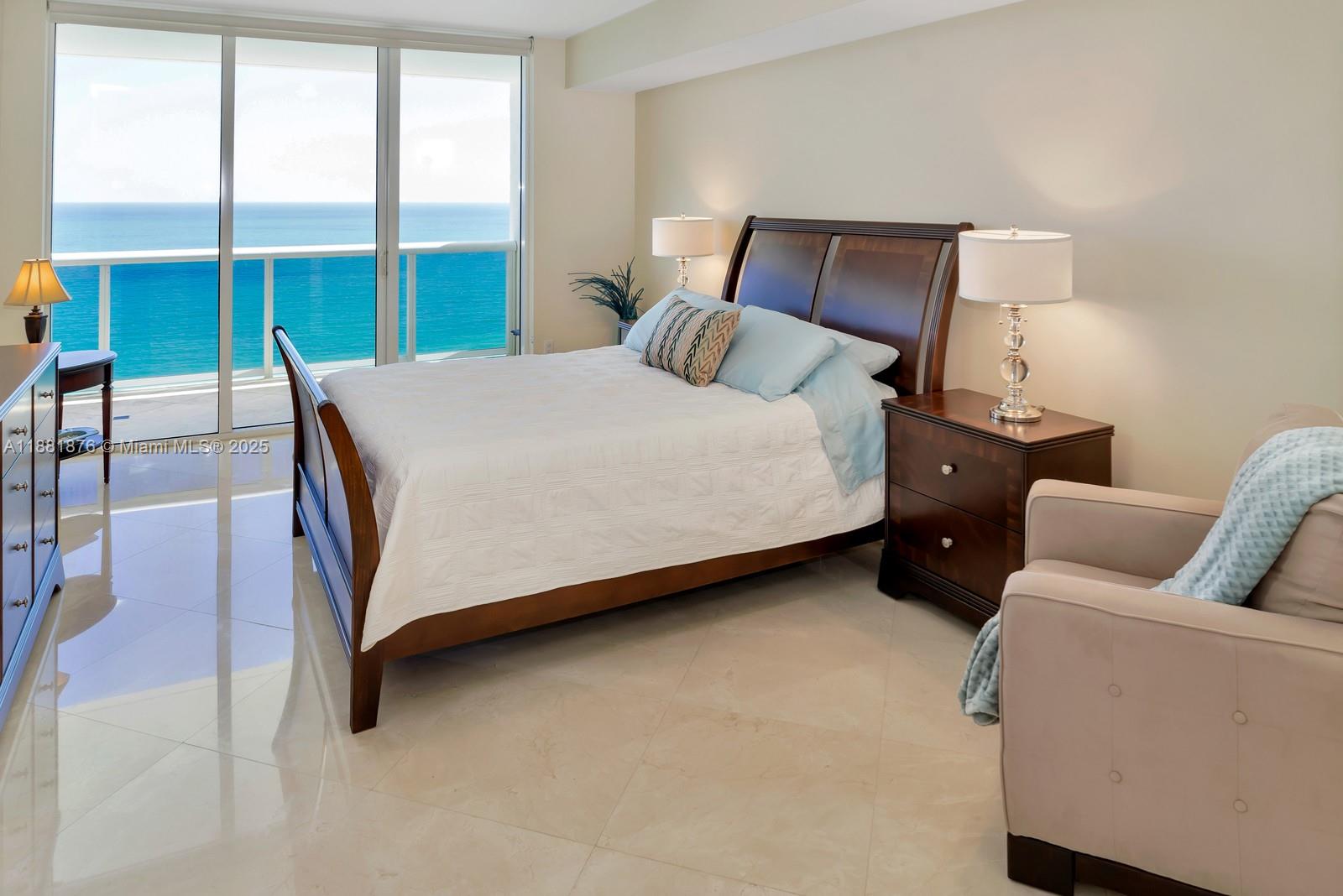 Ver detalles 2203 3 / 3 1841 sq. ft. $ 2025-09-19 0 foto