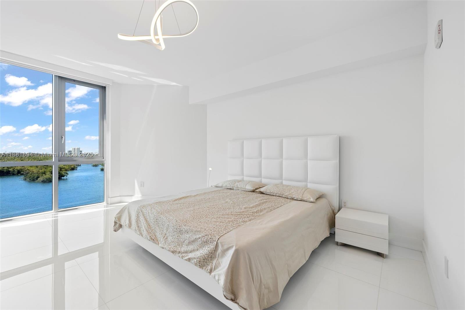 Photo of 17111 Biscayne Blvd  #1110, North Miami Beach, Florida, 33160 - 