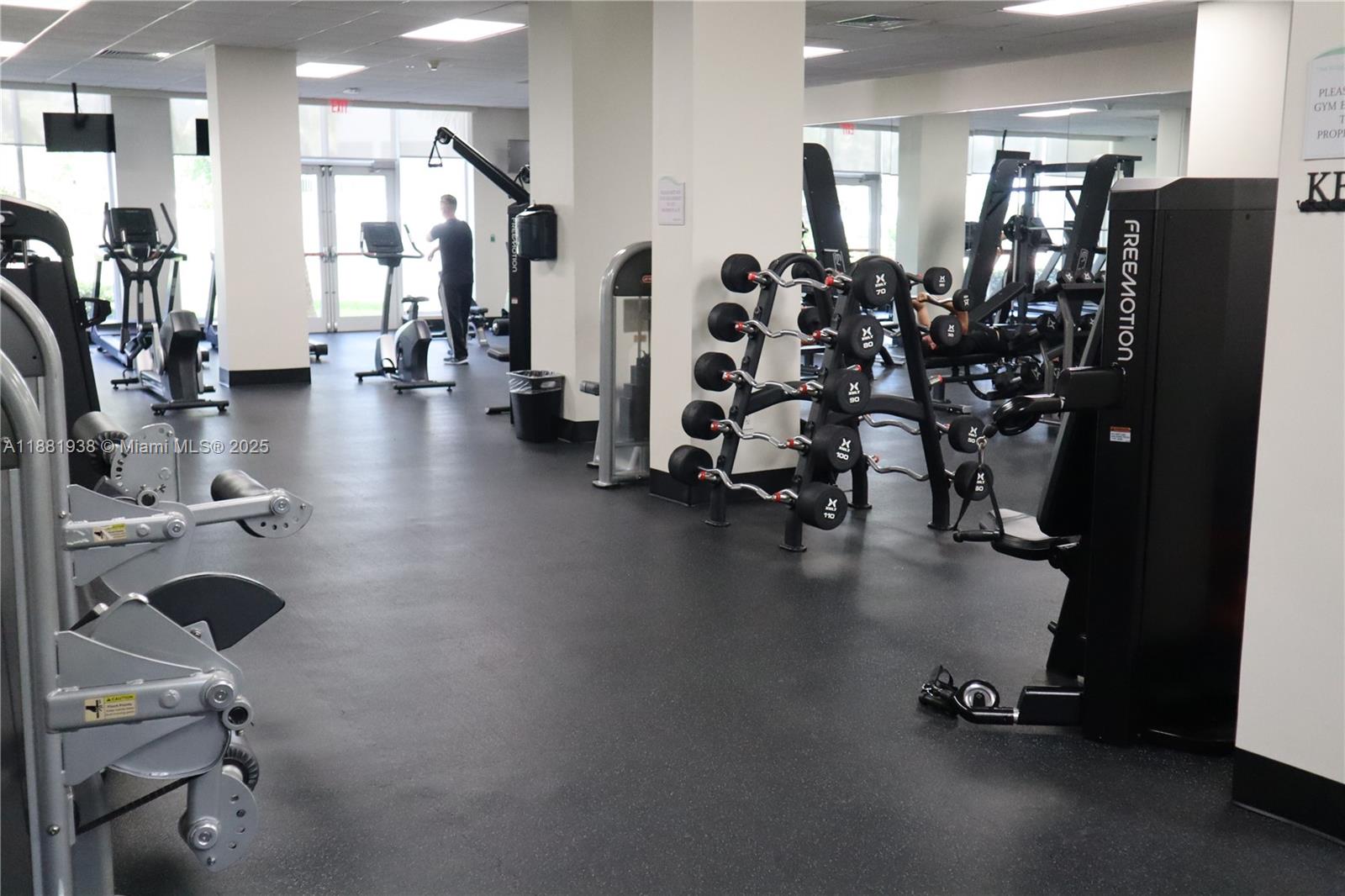 Photo of 3001 Ocean Dr  #901, Hollywood, Florida, 33019 - 
