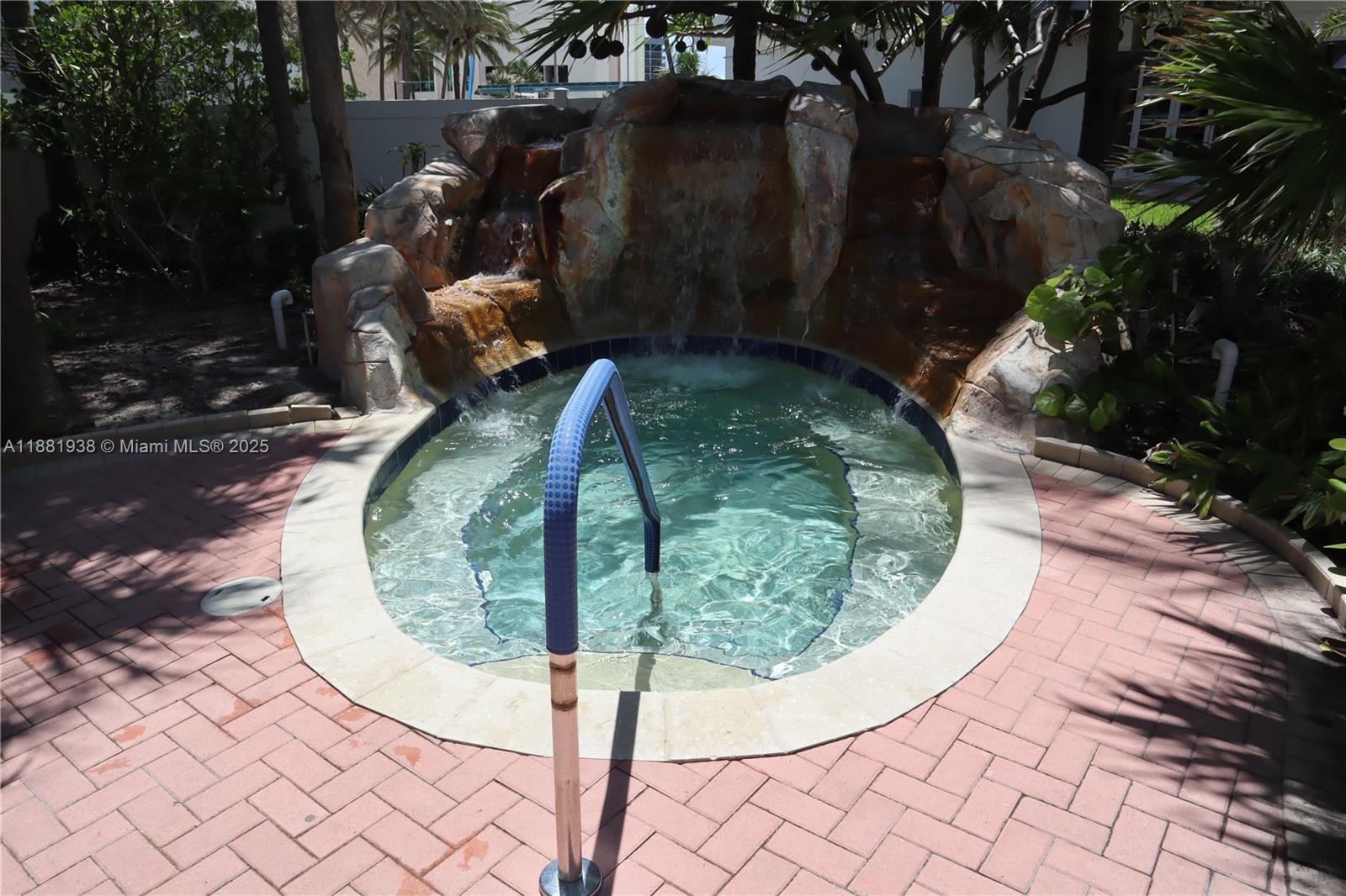 Photo of 3001 Ocean Dr  #901, Hollywood, Florida, 33019 - 