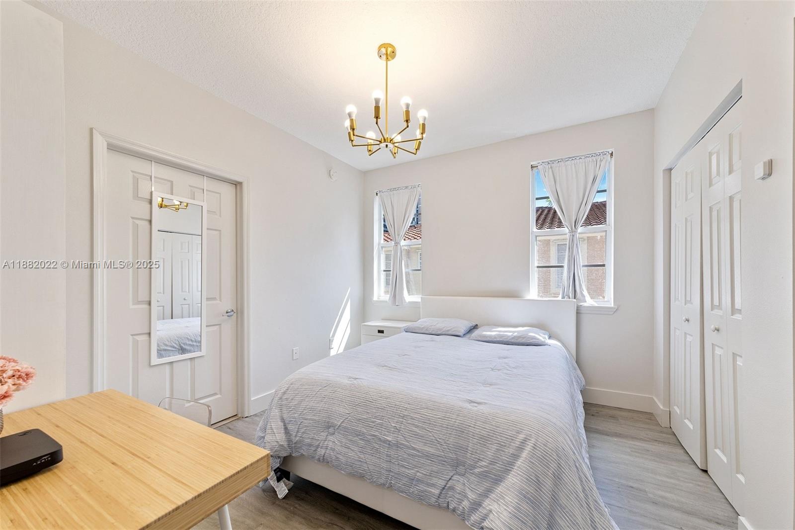 Photo of 2067 Ocean Dr  (2067), Hallandale Beach, Florida, 33009 -