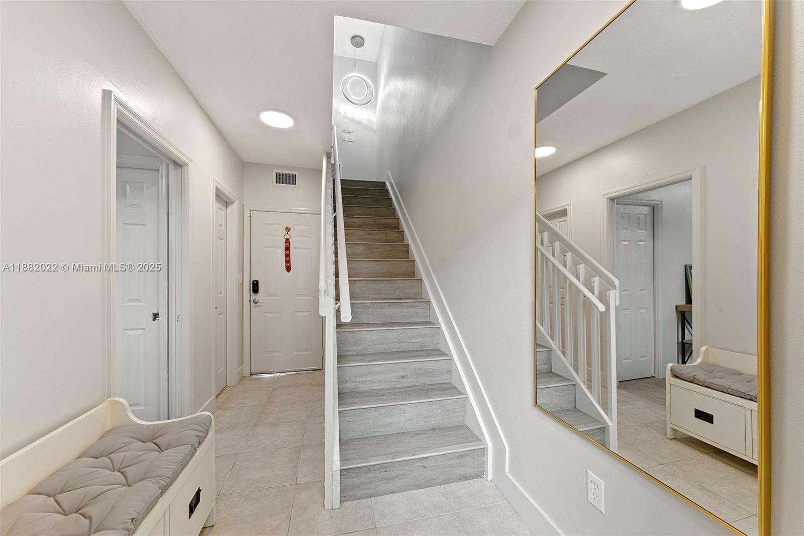 Photo of 2067 Ocean Dr  (2067), Hallandale Beach, Florida, 33009 -