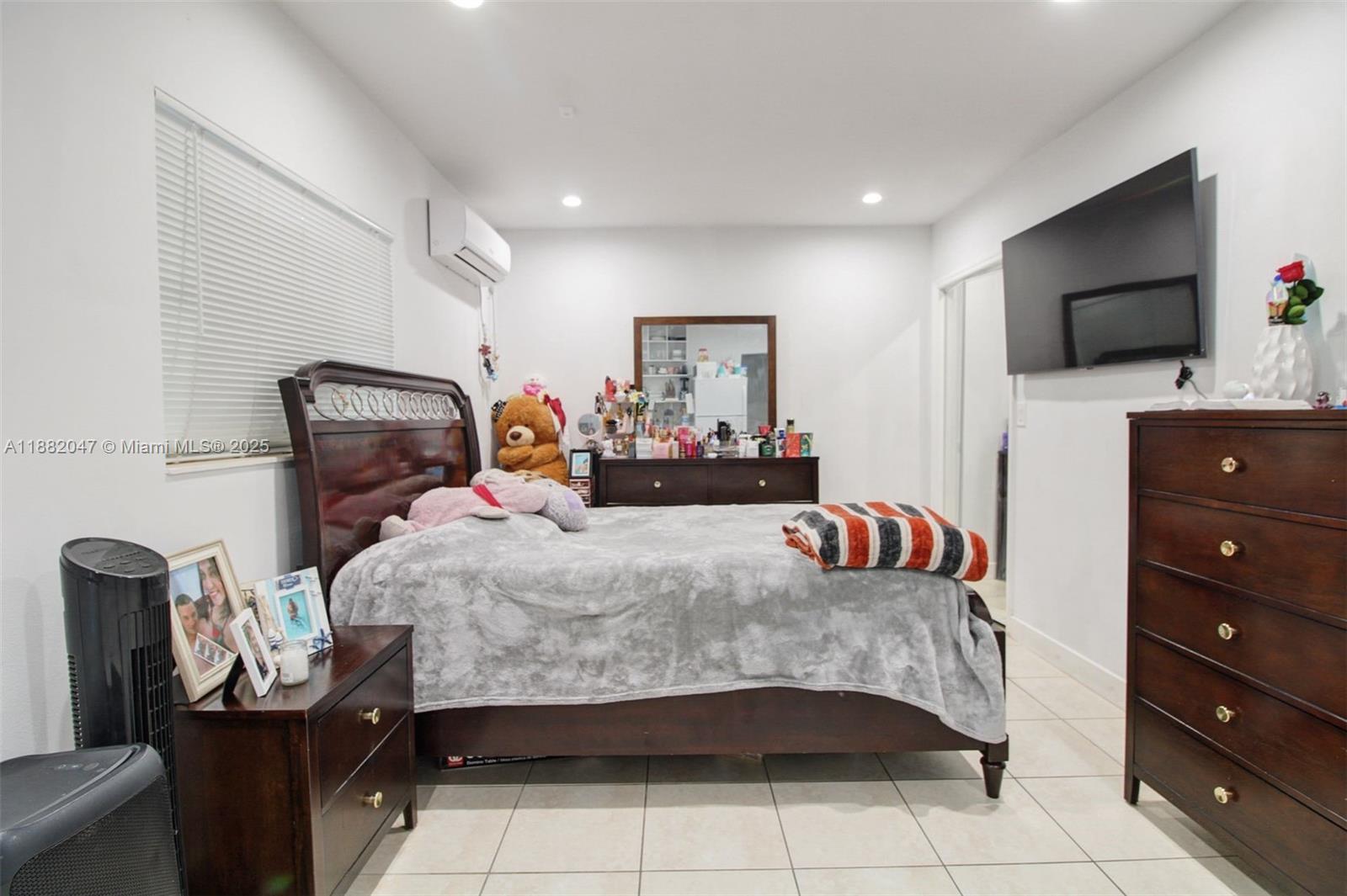   /  1506 sq. ft. $ 2025-09-20 0 Photo