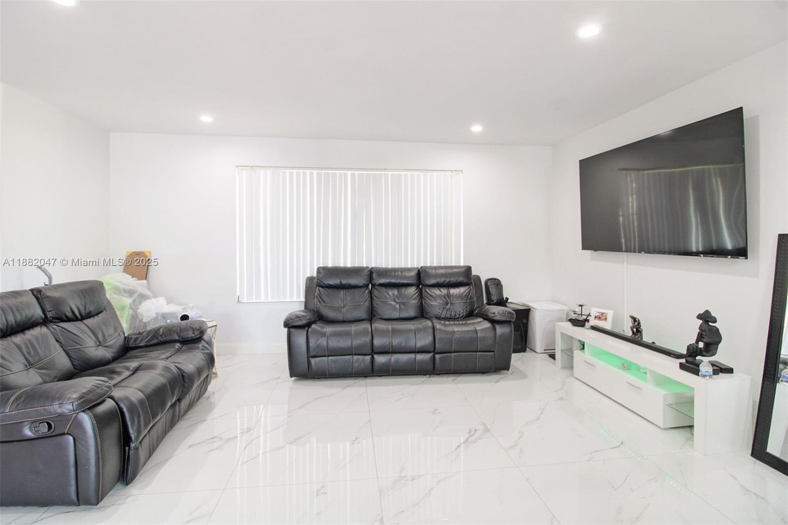  /  1506 sq. ft. $ 2025-09-20 0 Photo