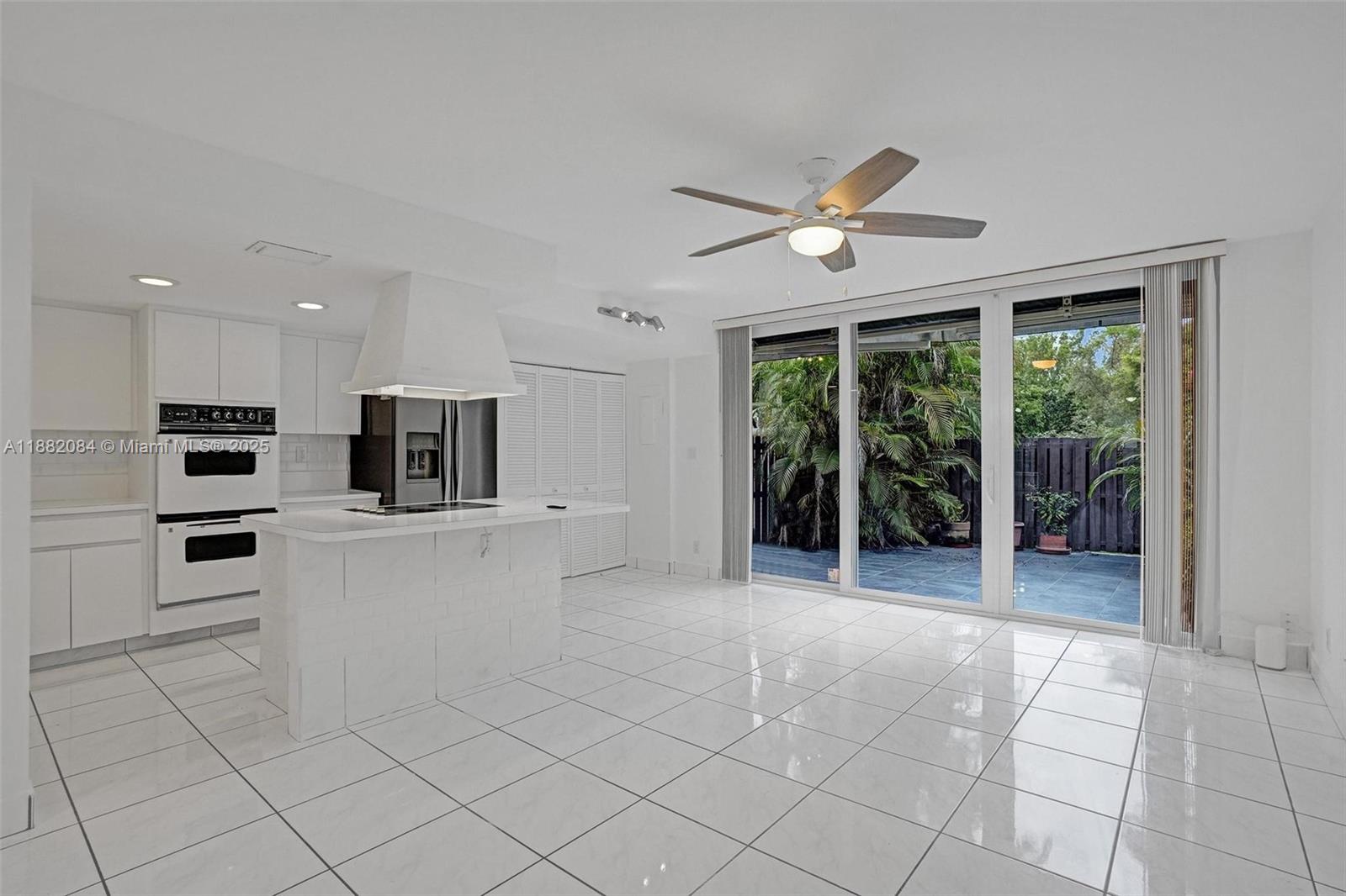 Photo of 2220 11th St  (2220), Hallandale Beach, Florida, 33009 - 