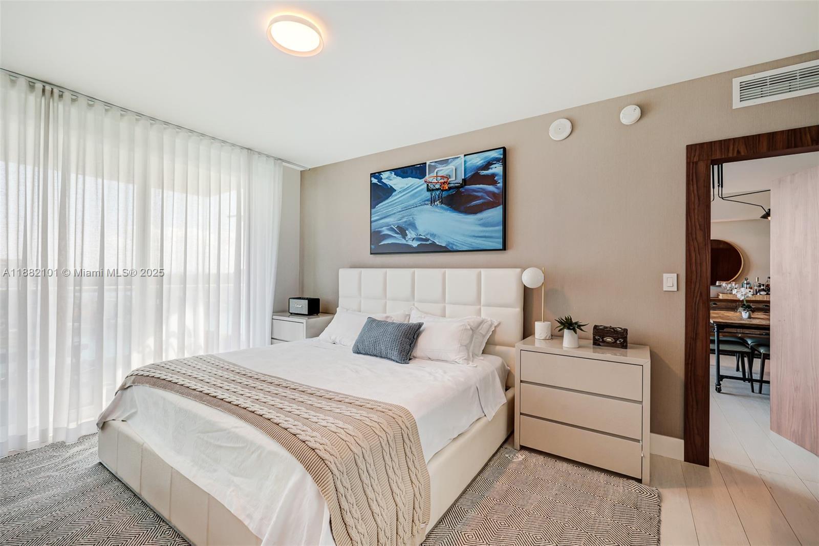 Photo of 400 Sunny Isles Blvd  #920, Sunny Isles Beach, Florida, 33160 - 