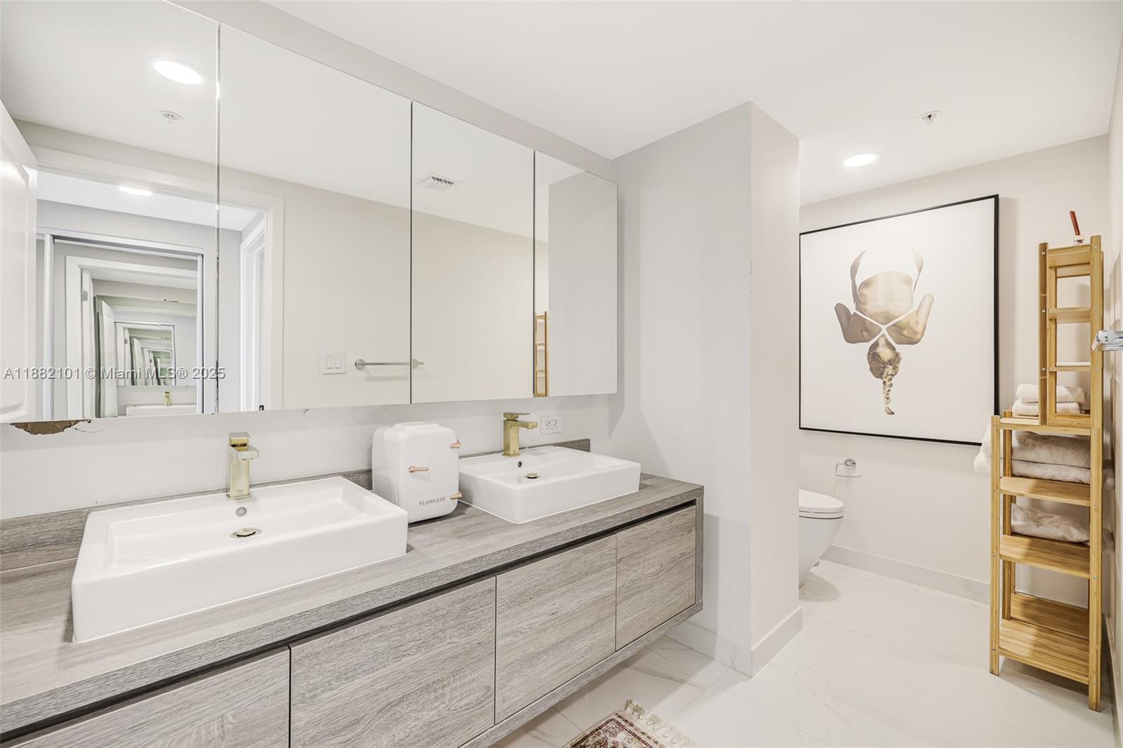 Photo of 400 Sunny Isles Blvd  #920, Sunny Isles Beach, Florida, 33160 - 