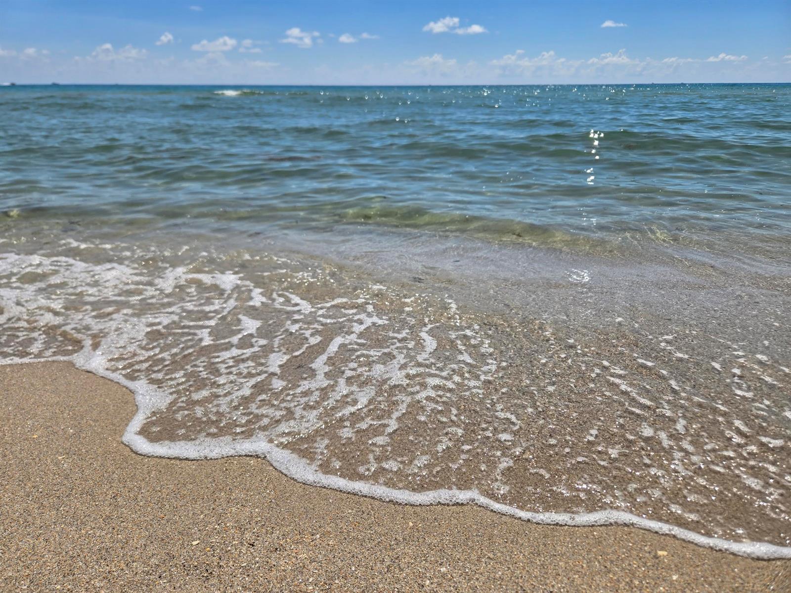 Photo of 625 Ocean  (625), Golden Beach, Florida, 33160 - 625 Ocean Blvd - Miami - Golden Bch