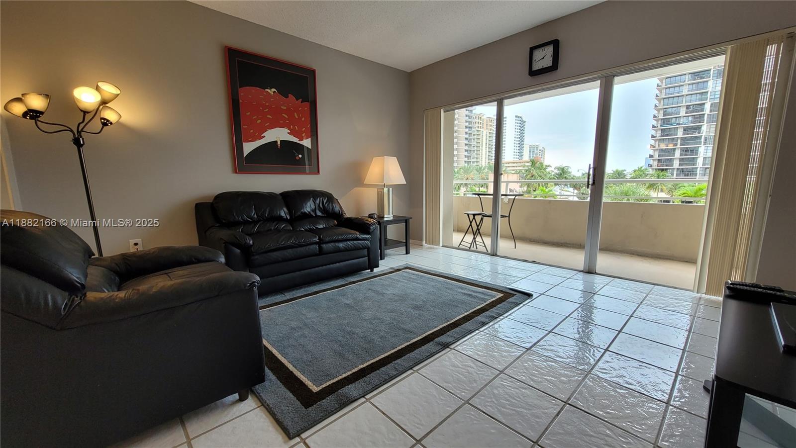 2N 1 / 2 870 sq. ft. $ 2025-09-20 0 Photo