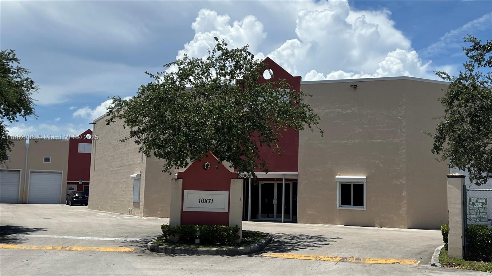 12  /   sq. ft. $ 2025-09-20 0 Photo