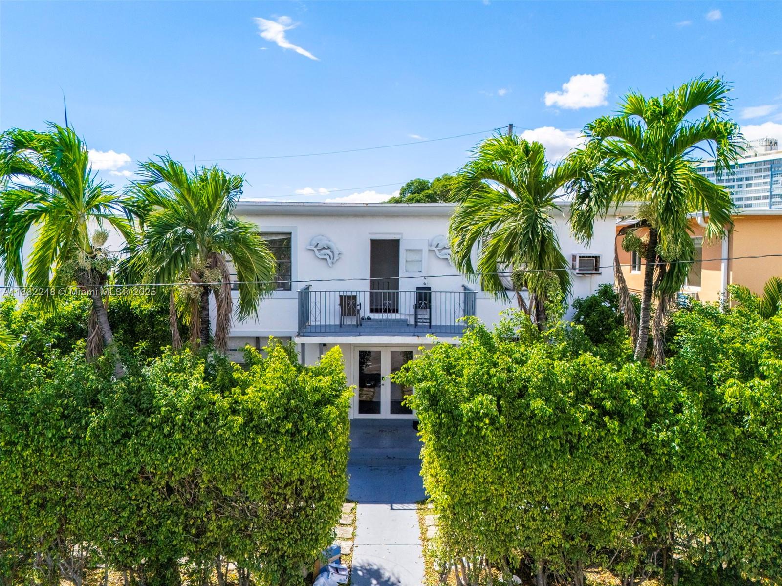   /  3707 sq. ft. $ 2025-09-20 0 Photo