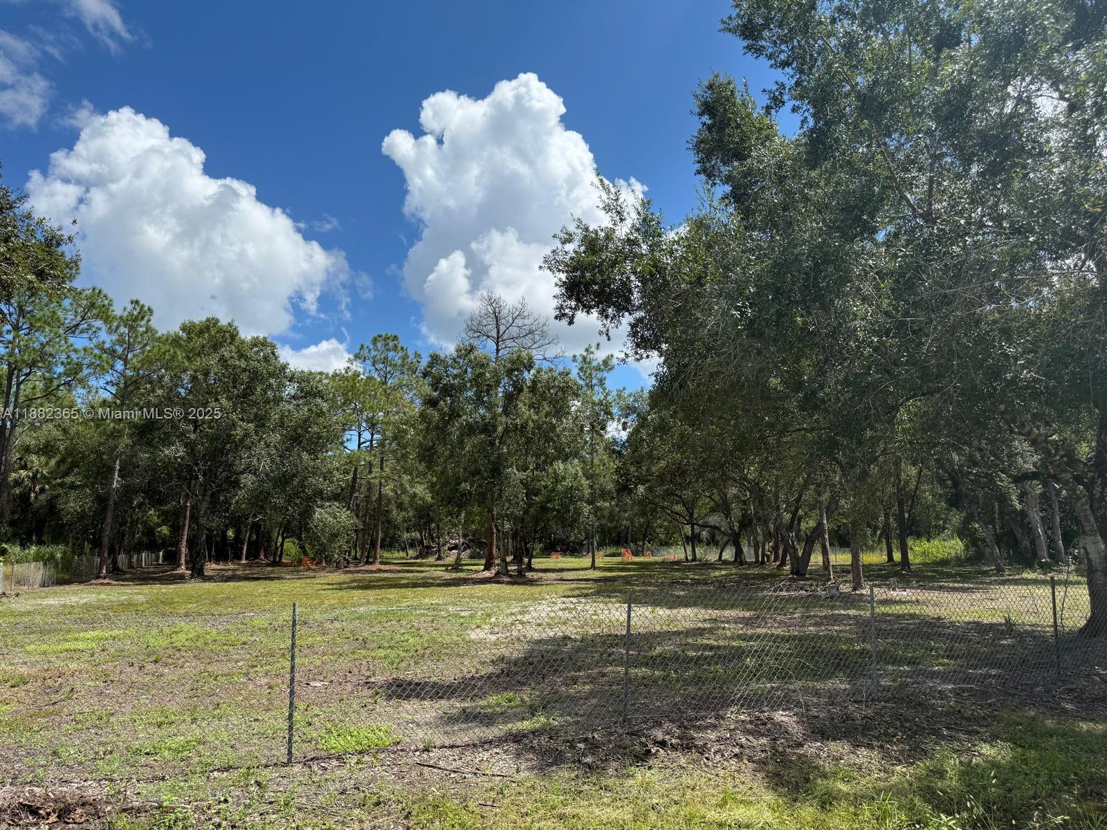 See details / sq. ft. $ 2025-09-21 0 Photo
