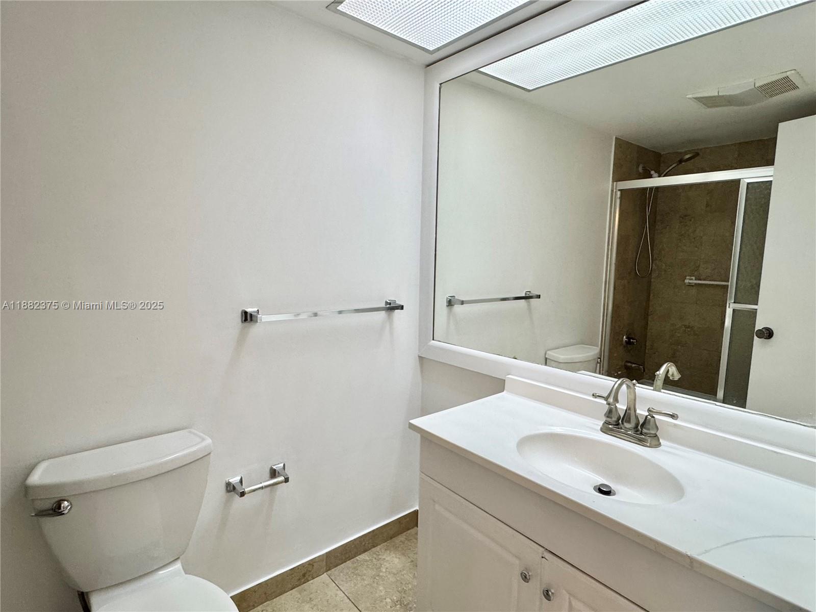 M01 2 / 2 1286 sq. ft. $ 2025-09-21 0 foto