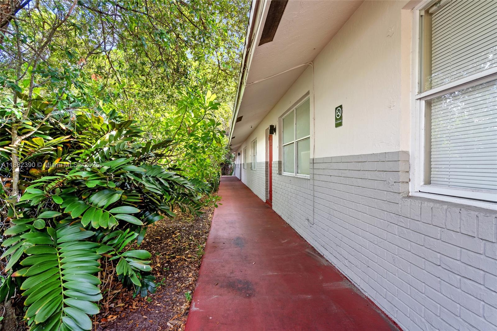   /  2550 sq. ft. $ 2025-09-22 0 Photo
