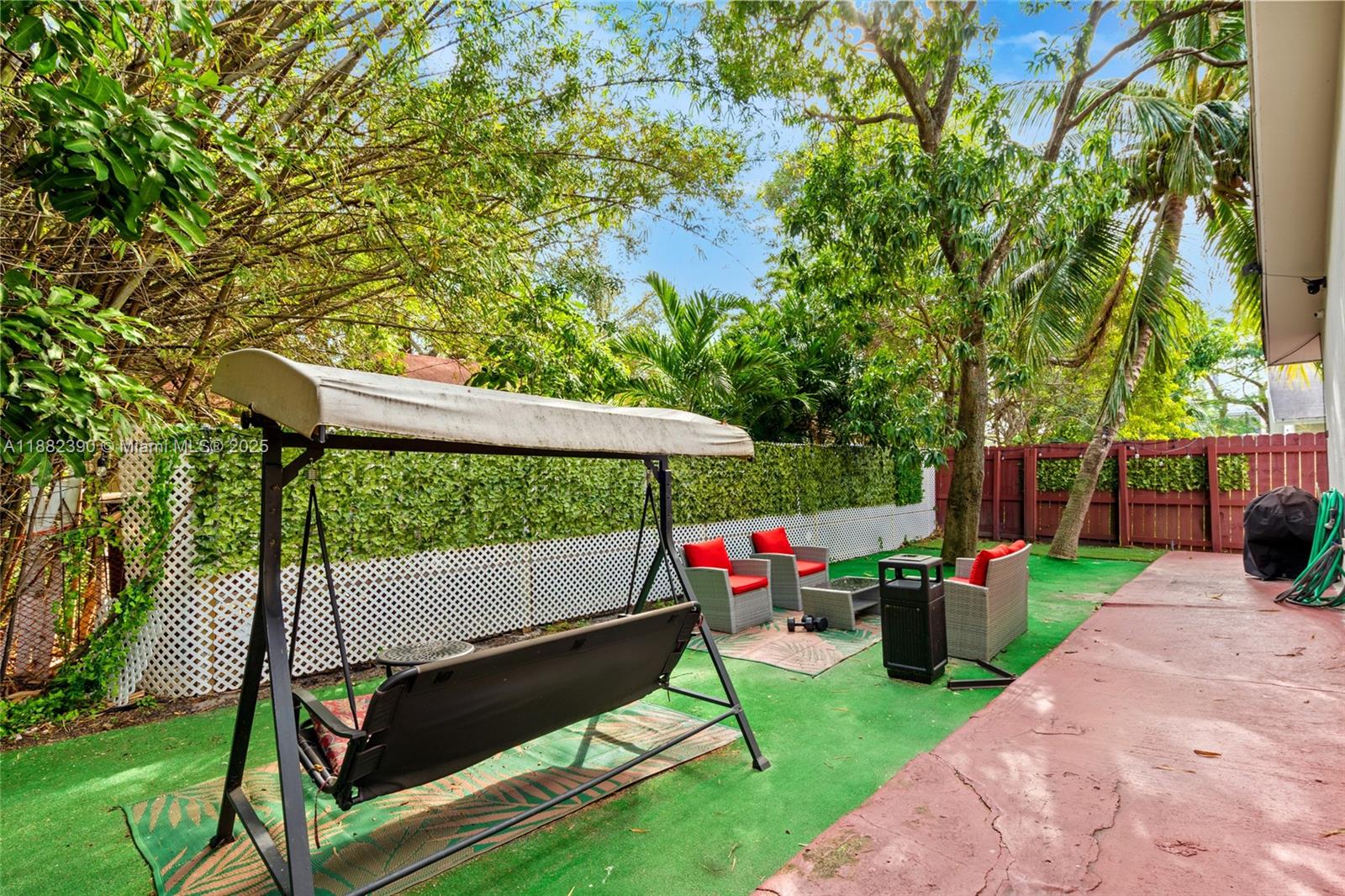   /  2550 sq. ft. $ 2025-09-22 0 Photo