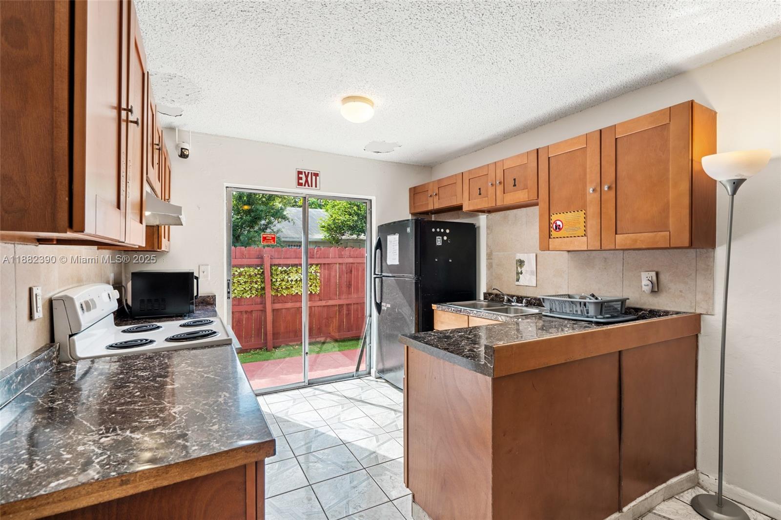  /  2550 sq. ft. $ 2025-09-22 0 Photo