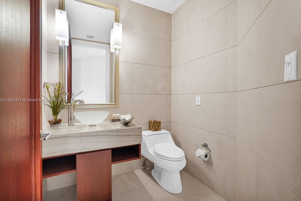 Photo of 16047 Collins Ave  #2904, Sunny Isles Beach, Florida, 33160 -