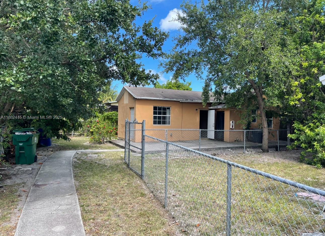 Ver detalles / 1663 sq. ft. $ 2025-09-21 0 foto