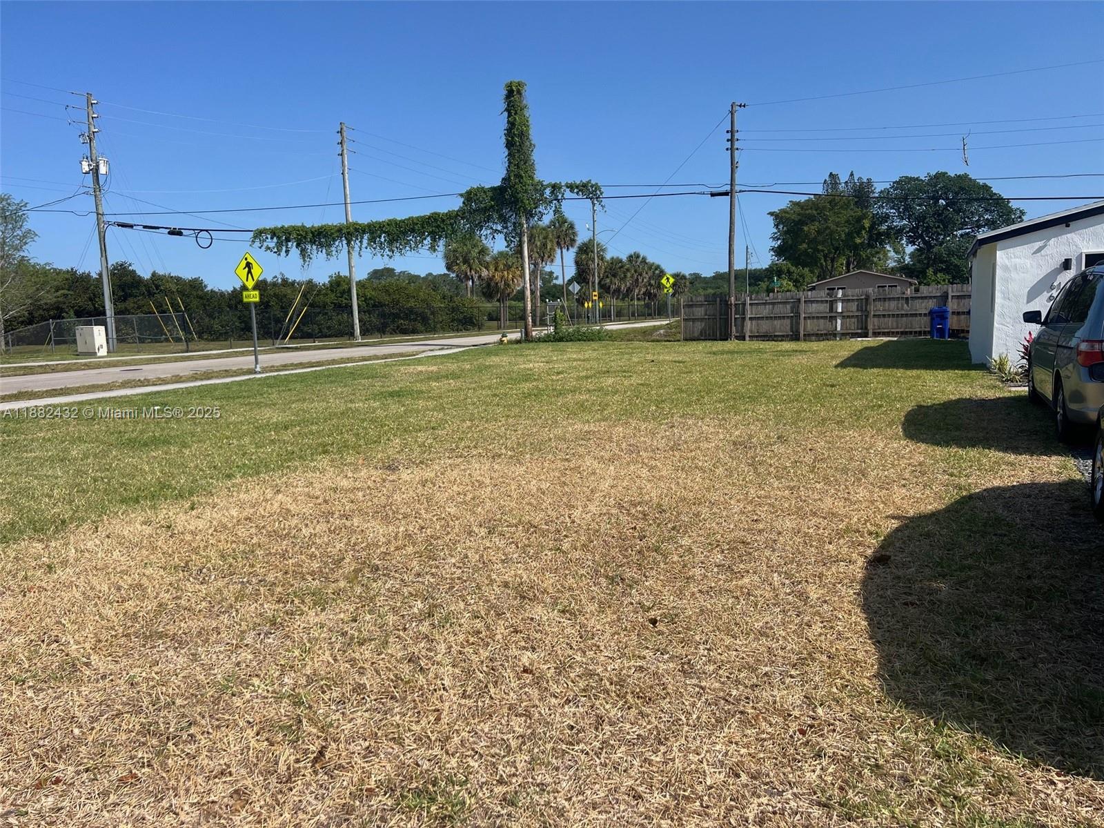 See details 6143 4 / 3 1415 sq. ft. $ 2025-09-21 0 Photo