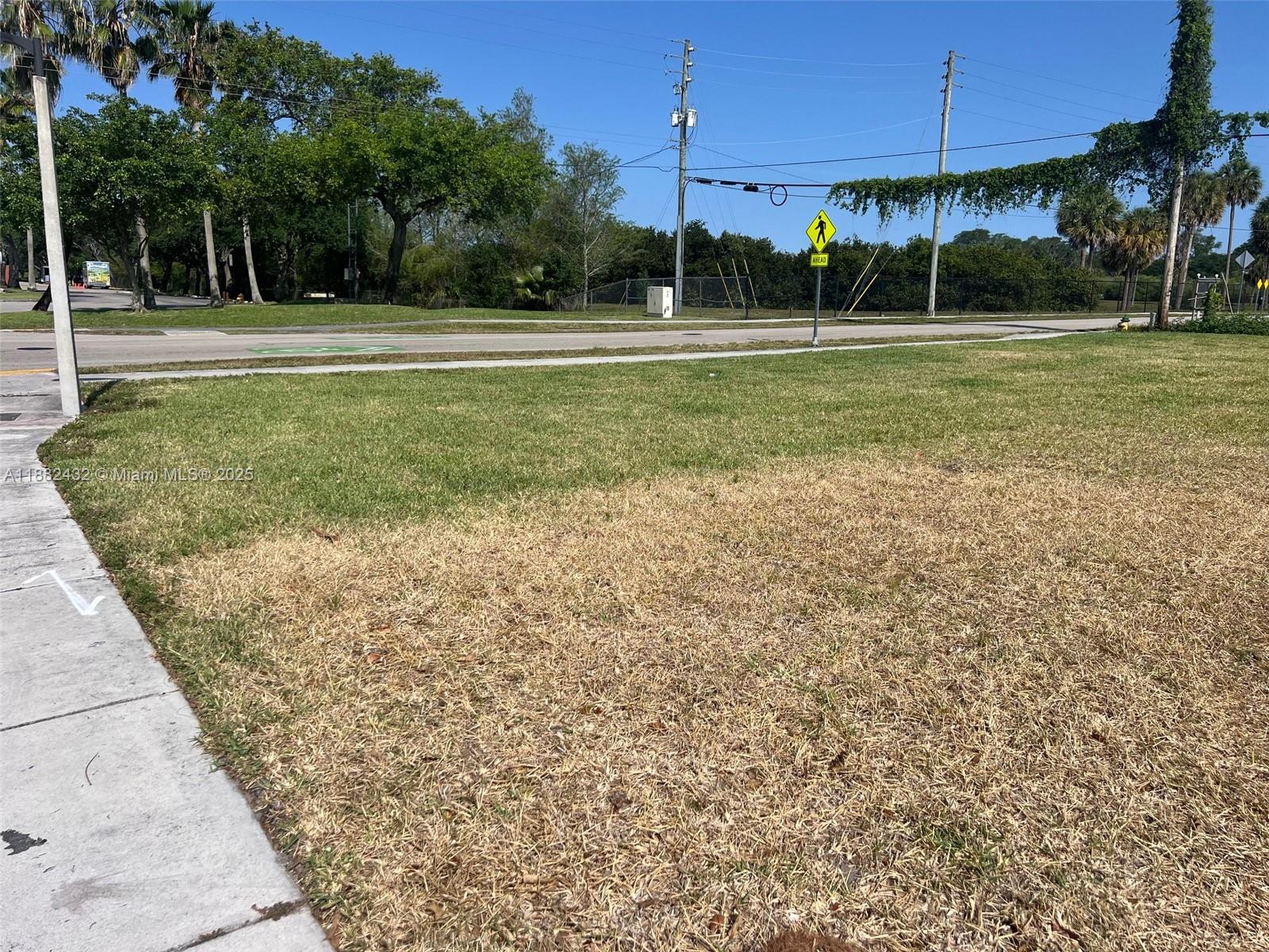 See details 6143 4 / 3 1415 sq. ft. $ 2025-09-21 0 Photo