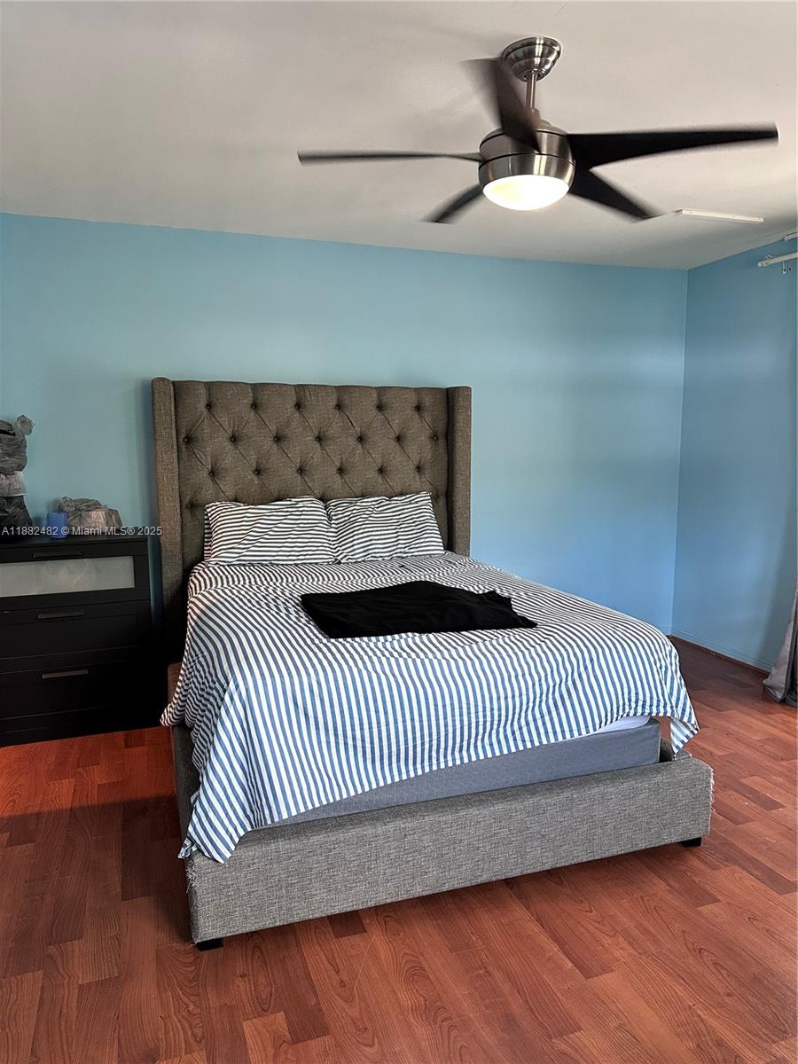 See details / 3397 sq. ft. $ 2025-09-22 0 Photo