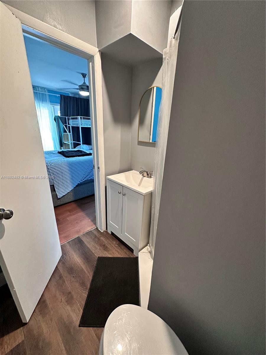 See details / 3397 sq. ft. $ 2025-09-22 0 Photo