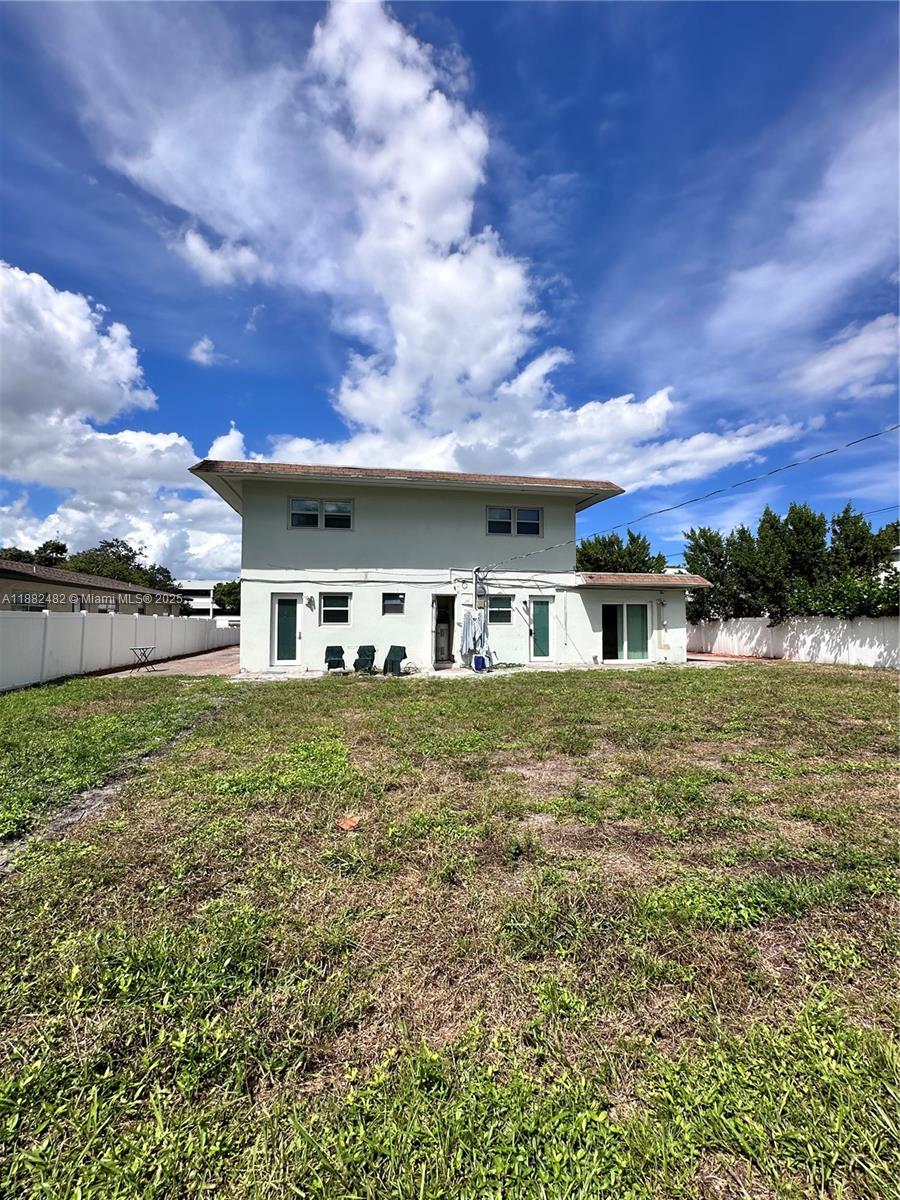 See details / 3397 sq. ft. $ 2025-09-22 0 Photo