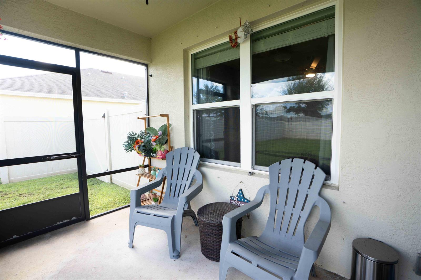 See details 8620 3 / 2 1672 sq. ft. $ 2026-09-03 0 Photo