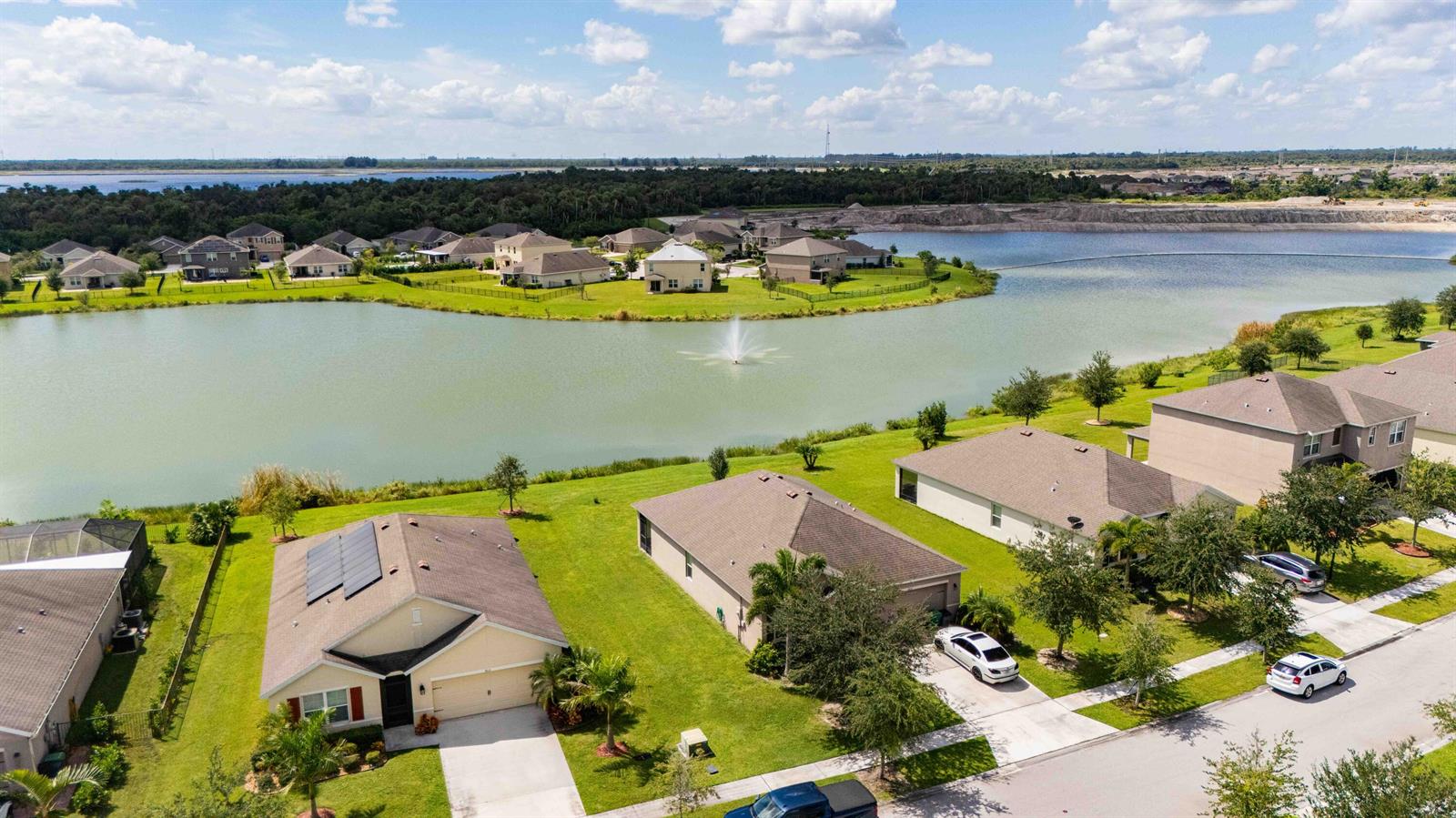 See details 8620 3 / 2 1672 sq. ft. $ 2026-09-03 0 Photo