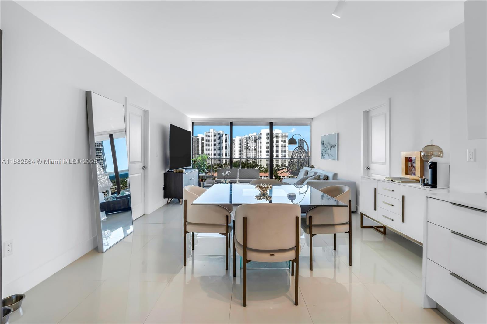 Photo of 3701 Country Club Dr  #1609, Aventura, Florida, 33180 - 