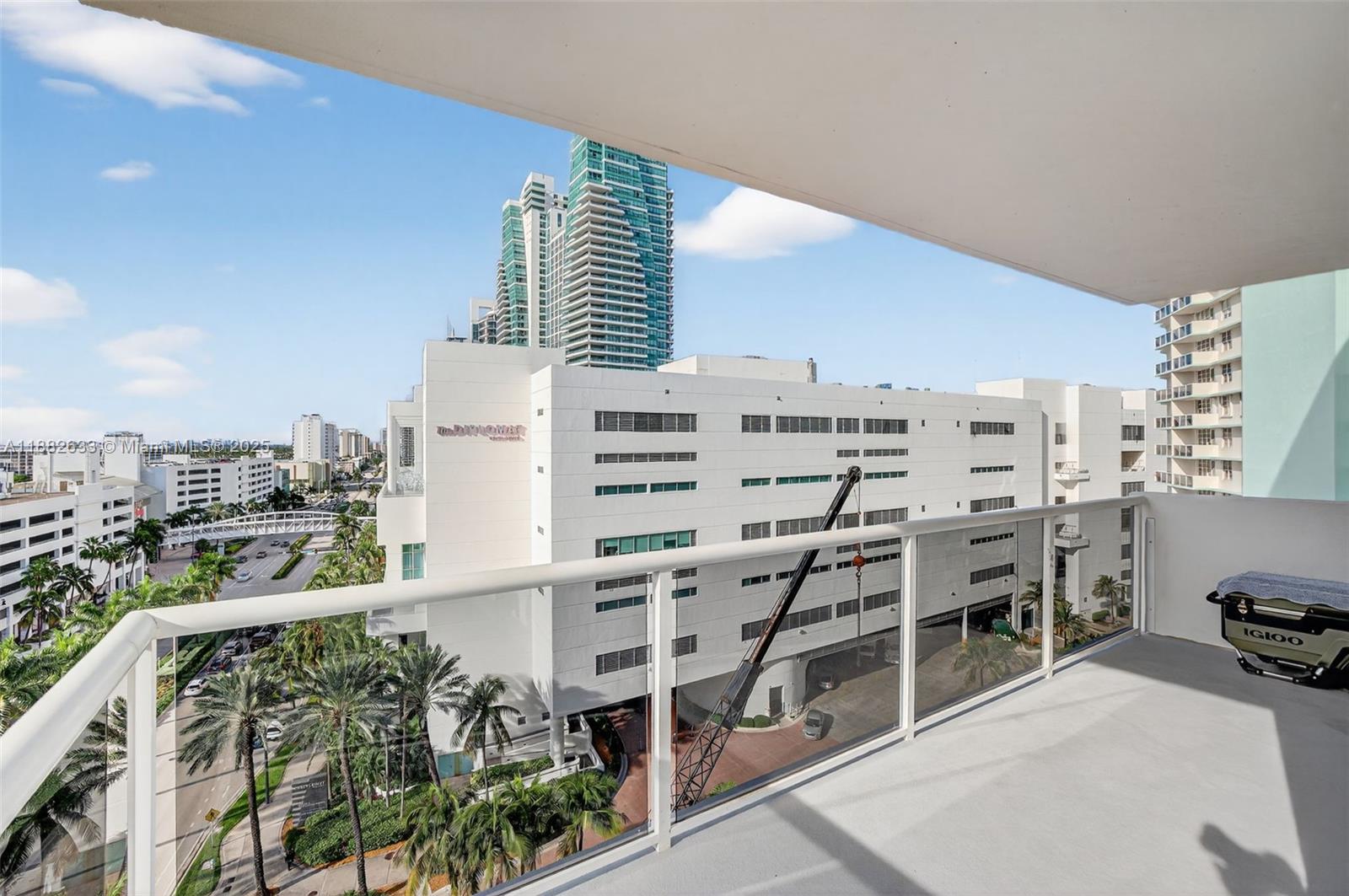 Photo of 3725 Ocean Dr  #1127, Hollywood, Florida, 33019 - 