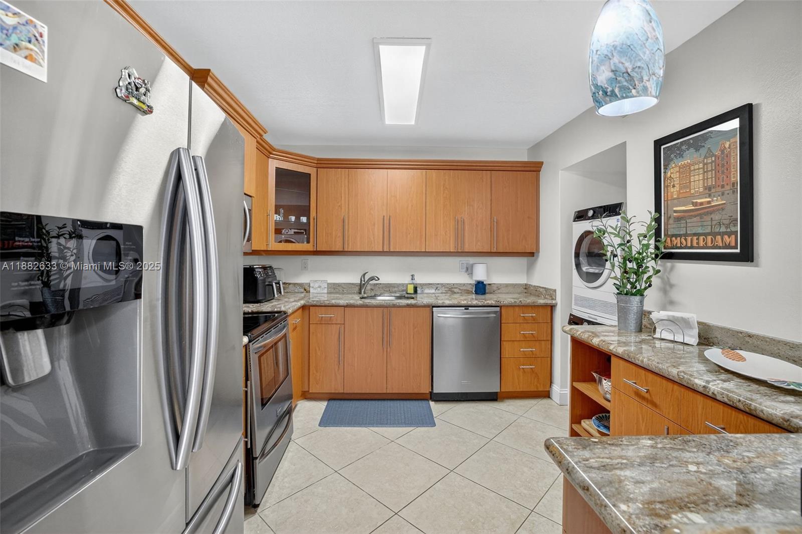 Photo of 3725 Ocean Dr  #1127, Hollywood, Florida, 33019 - 