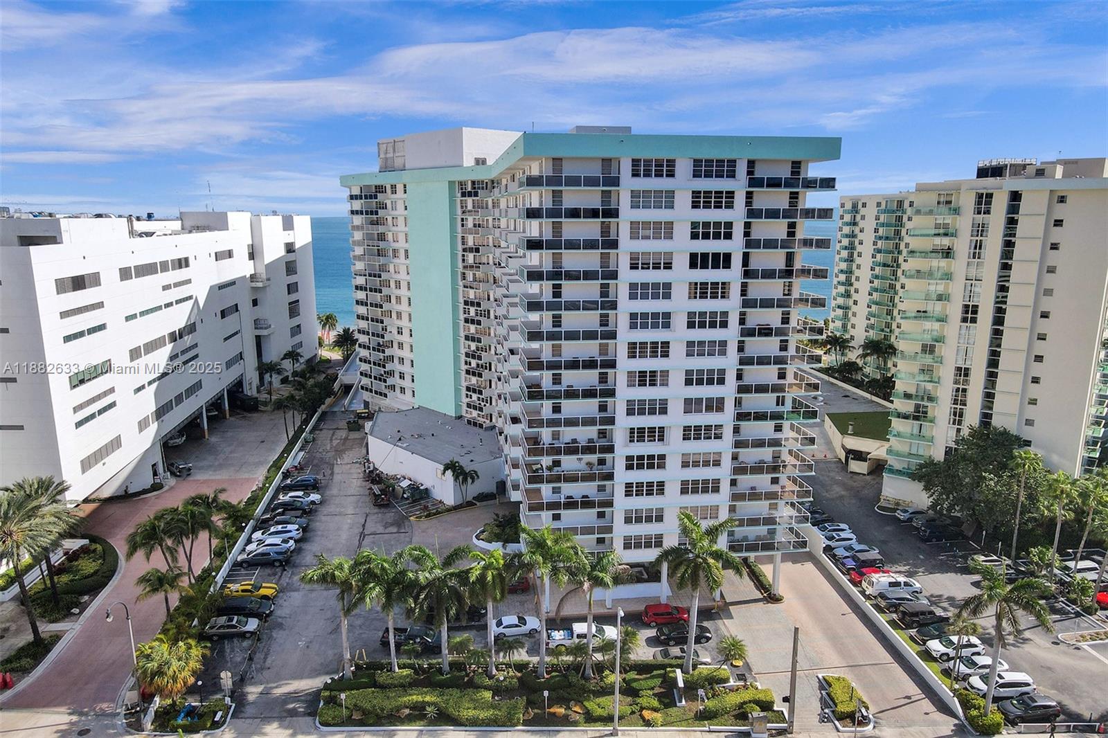 Photo of 3725 Ocean Dr  #1127, Hollywood, Florida, 33019 - 